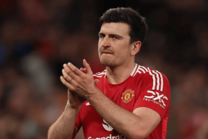 曼联防线告急！致命隐患曝光，技术部门紧急启动特殊预案