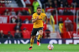 一日英超动向：曼联签约库尼亚在即，斯洛特即将成第12位冠军主帅