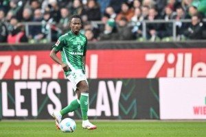 记者：曼城后卫卡博雷受到多队关注，转会费可能低于1000万镑