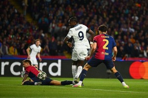 阿诺德加盟皇马五年，卡拉格感叹皇马实力超越利物浦？