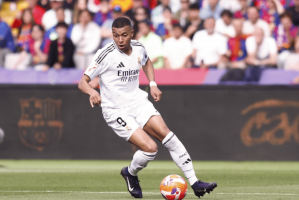 28-8！巴黎狂飙168天：连虐西甲2豪门+英超4强，冲击6冠王