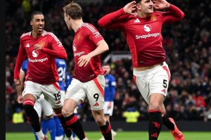 凌晨3点，曼联VS西甲第4：欧联决赛一步之遥！B费冲击金靴