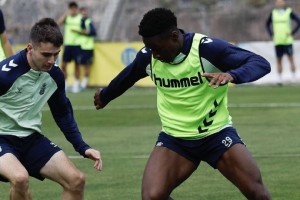 西甲拉斯帕尔马斯vs巴列卡诺前瞻：拉斯帕尔马斯能否打破巴列卡诺的统治？