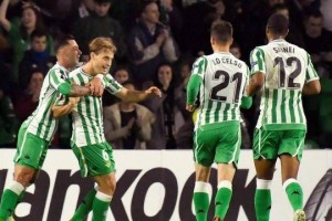 周日027 西甲 皇家贝蒂斯VS奥萨苏纳：比分预测