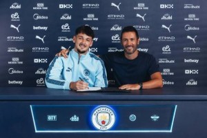 官宣！22岁门将特拉福德回归曼城 转会费2700万镑