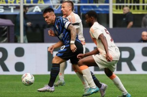 意甲争冠又乱了！国米让榜首，罗马搅局，悬念升级