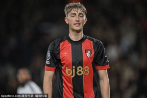 曝切尔西争夺5000万镑中卫占先机 利物浦皇马各有手段