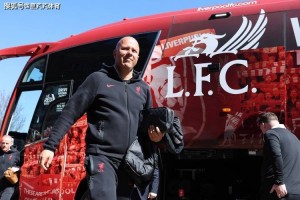 夺冠只是起点，英超第一中卫期待下赛季，斯洛特即将迎来自主引援